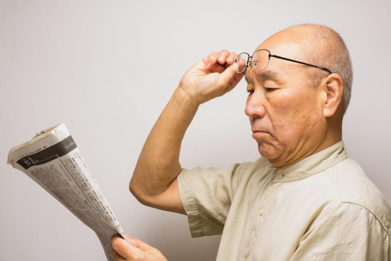 老花眼盯上80后！當老花遇上中年危機，你還敢忽視嗎？