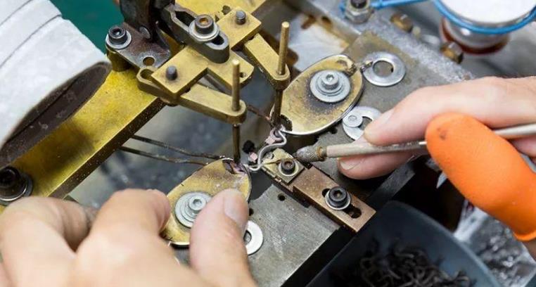 美麗島眼鏡好嗎？